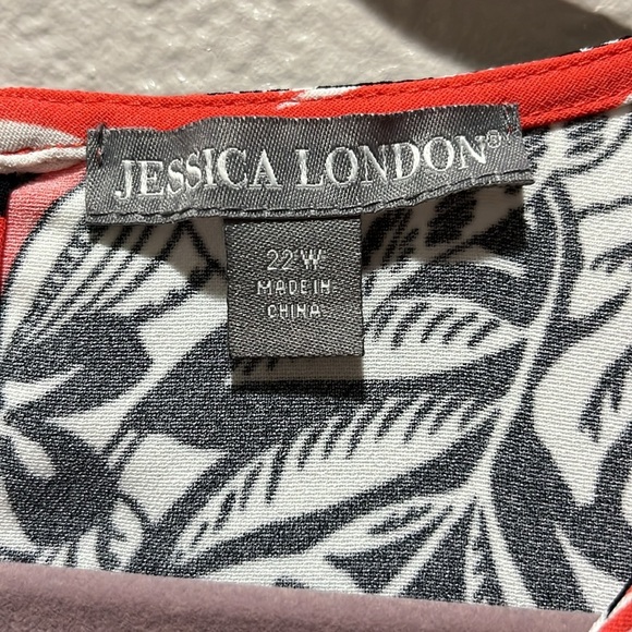 Jessica London Women’s Tropical Floral Rad White Black Women's Top 22W Vacay - Picture 3 of 10